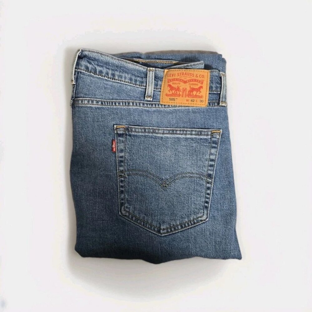 Levi’s 505 Regular Fit‎ Jeans Men’s 42x30 Blue Denim Stretch Straight Leg. 048